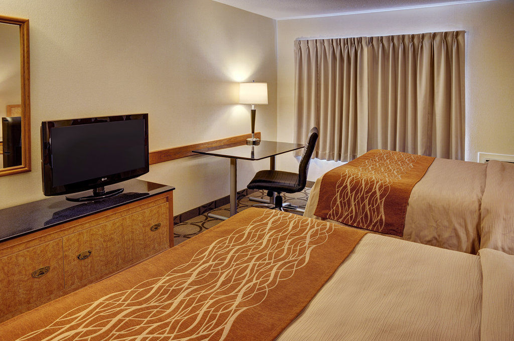 Comfort Inn Ватерлоо Экстерьер фото