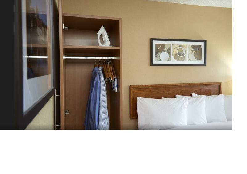 Comfort Inn Ватерлоо Экстерьер фото